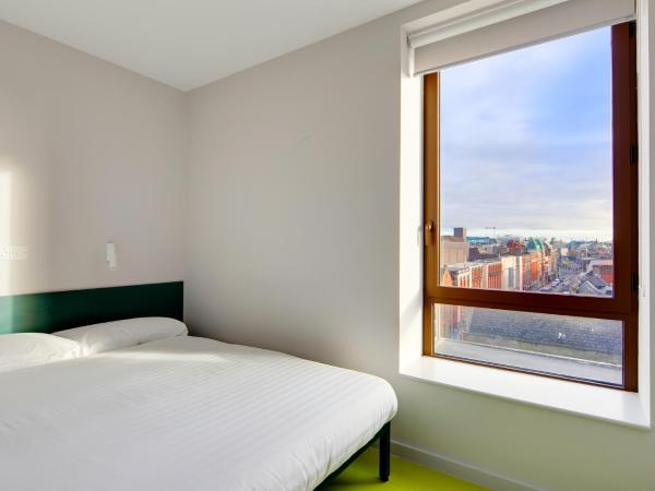 Clink i Lár : photo 1 de la chambre chambre quadruple