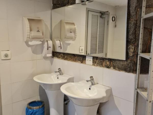 Sant' Martre : photo 4 de la chambre chambre double avec toilettes communes