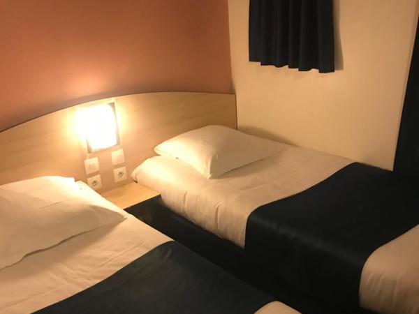 Cesar Hotel : photo 2 de la chambre chambre lits jumeaux