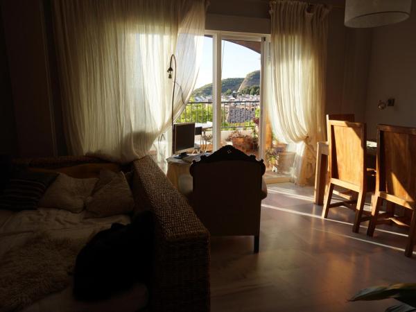 Cute and relaxing bed and breakfast en Albayzín : photo 3 de la chambre chambre lit queen-size avec balcon