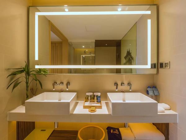 Hilton Garden Inn Xi'an High-Tech Zone : photo 5 de la chambre suite 1 chambre lit king-size