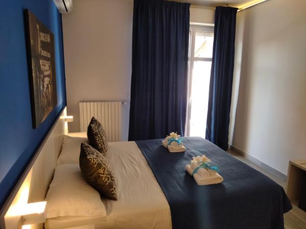 Bed End Breakfast Mary's Tower : photo 8 de la chambre chambre double ou lits jumeaux avec salle de bains privative