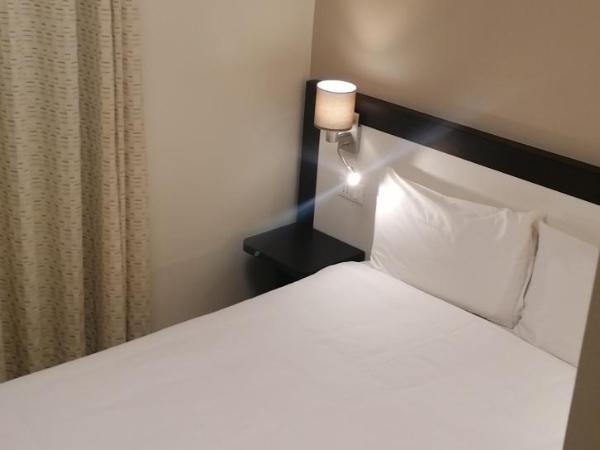 Hotel Boccascena : photo 4 de la chambre petite chambre double