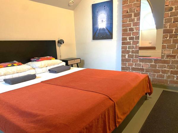Hostel Suomenlinna : photo 6 de la chambre chambre double avec salle de bains commune