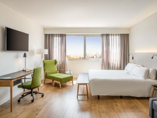 ARTIEM Madrid : photo 2 de la chambre chambre triple de luxe (2 adultes + 1 enfant)