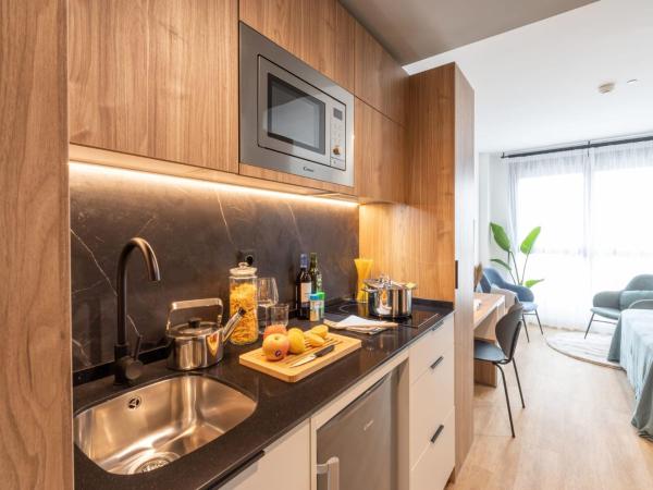 Be Casa - Valdebebas : photo 2 de la chambre studio