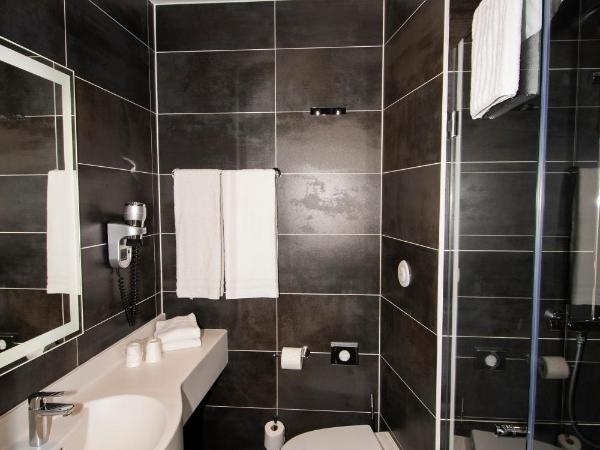 K Hotel : photo 1 de la chambre chambre double standard
