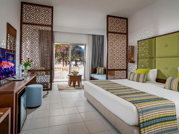 Monarque Club Rivage - VV : photo 5 de la chambre chambre familiale standard