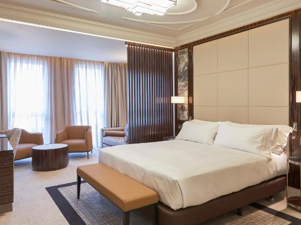 DoubleTree By Hilton A Coruña : photo 4 de la chambre chambre lit king-size deluxe avec canapé-lit