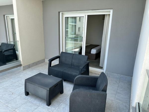 Hotel Revellata & Spa : photo 5 de la chambre l - chambre double ou lits jumeaux - terrasse avec vue sur mer