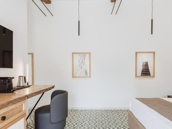 SorrentoVibes - Boutique Suites 186 : photo 8 de la chambre suite junior avec balcon