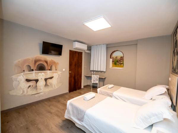 Hotel Monasterio Granada - Adults Only : photo 1 de la chambre chambre double ou lits jumeaux Économique