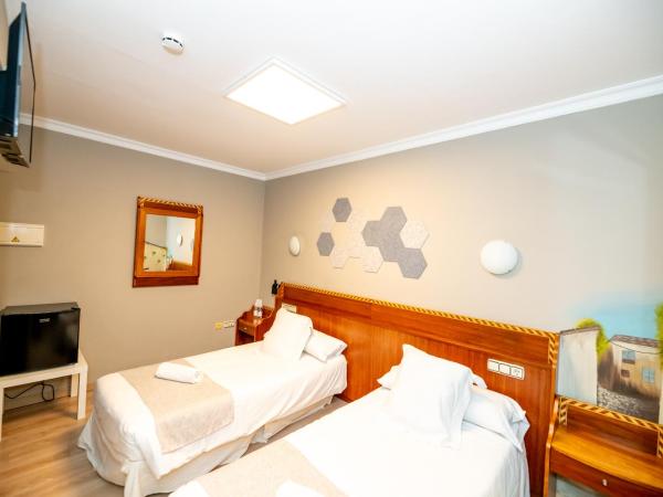 Hotel Monasterio Granada - Adults Only : photo 7 de la chambre chambre double ou lits jumeaux Économique