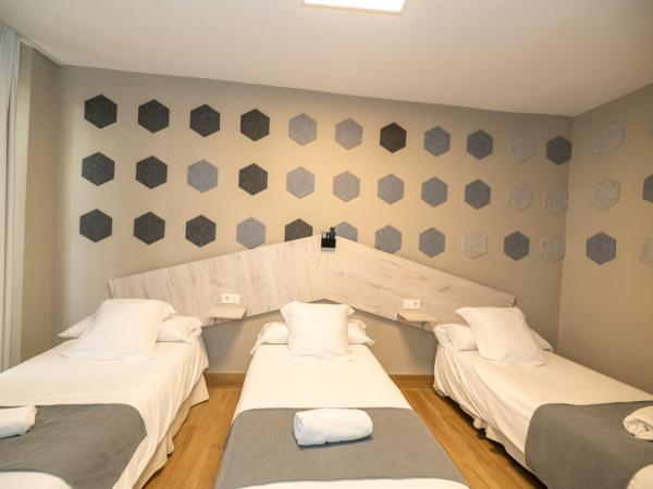 Hotel Monasterio Granada - Adults Only : photo 4 de la chambre chambre triple