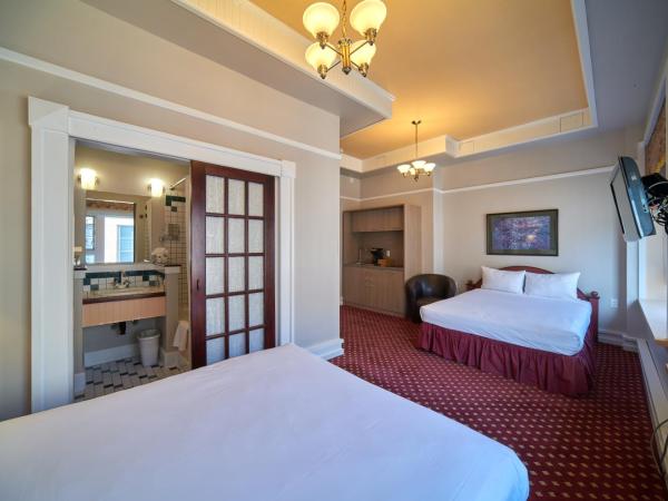 The Bedford Regency Hotel : photo 2 de la chambre chambre avec 2 grands lits queen-size