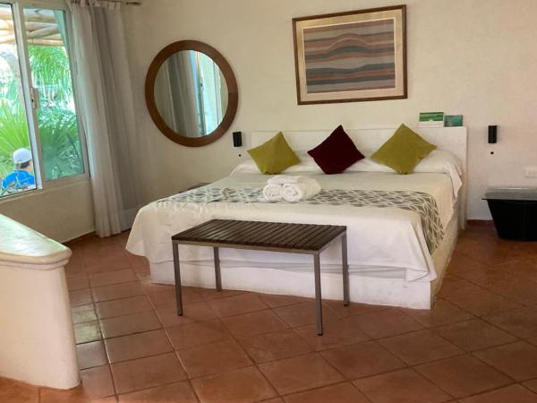 Maria's Kan Kin : photo 4 de la chambre chambre triple confort avec douche