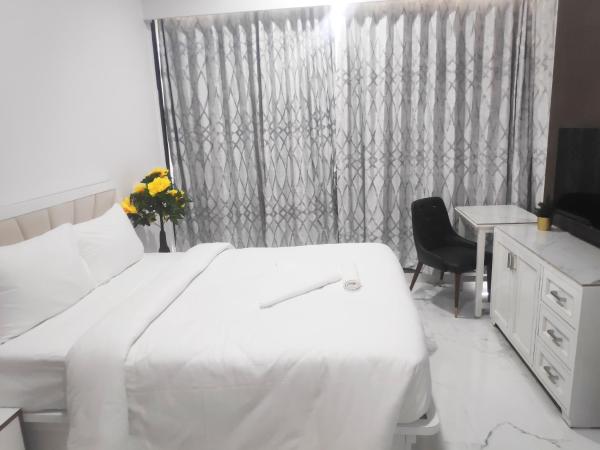 Premium Apartment in Hiranandani Powai by Maxxvalue - Chitranjan : photo 7 de la chambre chambre deluxe