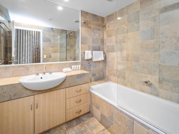 Bay Royal Apartments : photo 9 de la chambre premium three-bedroom apartment with ocean view (apt 14)