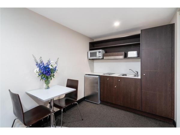 Leisure Inn Penny Royal Hotel & Apartments : photo 4 de la chambre studio