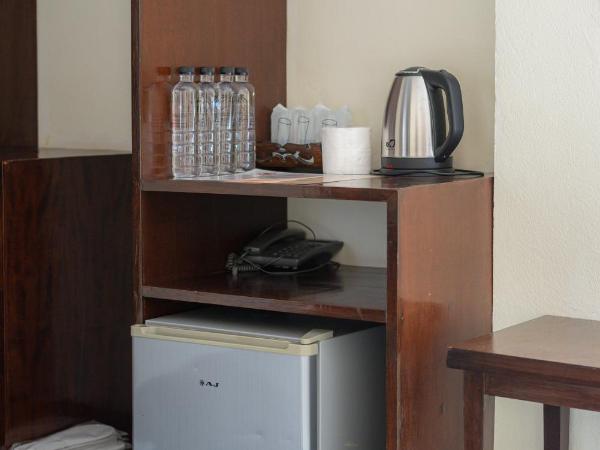 Manee Cool Mueang : photo 10 de la chambre chambre familiale