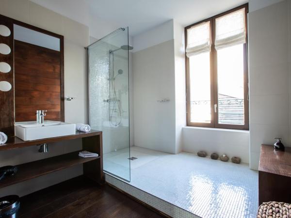 VILLA FLEURY - APPART'HÔTEL DE STANDING : photo 8 de la chambre studio supérieur