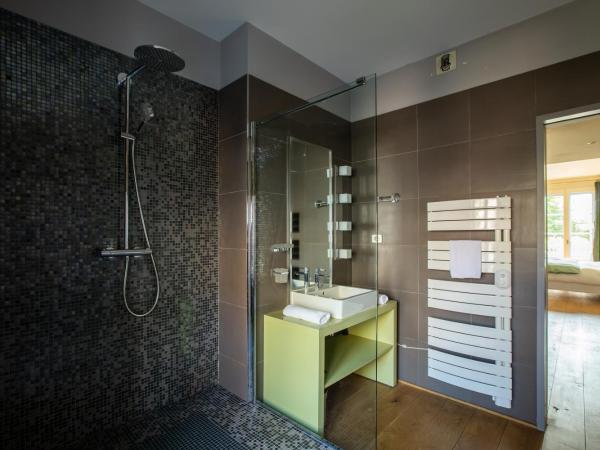 VILLA FLEURY - APPART'HÔTEL DE STANDING : photo 7 de la chambre studio