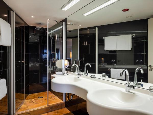 ARCOTEL Onyx Hamburg : photo 5 de la chambre suite