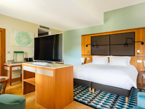 Sofitel Grand Sopot : photo 3 de la chambre suite junior avec un lit double