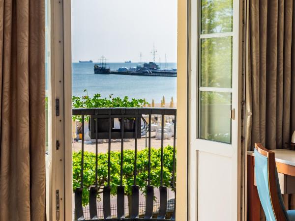 Sofitel Grand Sopot : photo 4 de la chambre suite junior avec balcon - vue sur mer