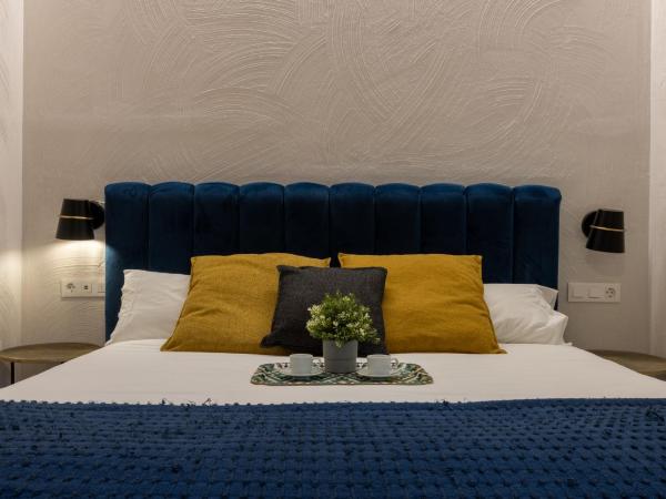 Casa 95 Sevilla : photo 5 de la chambre penthouse avec piscine privée 2