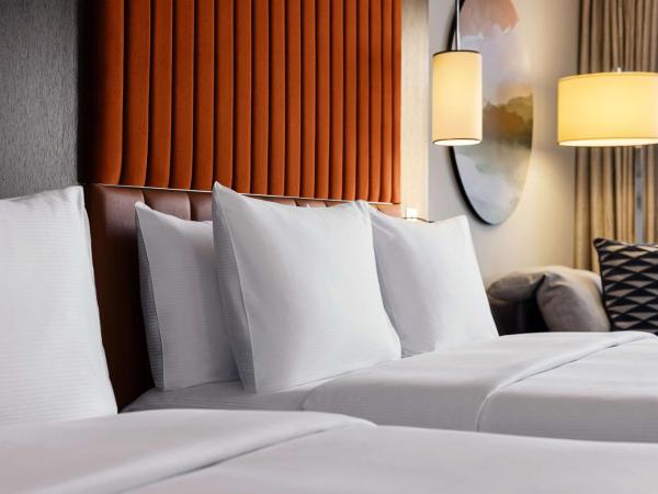 Hilton Vienna Waterfront : photo 3 de la chambre chambre exécutive avec 2 lits queen-size