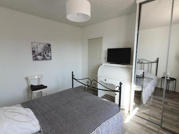 Chez Valou et Mika : photo 2 de la chambre chambre double