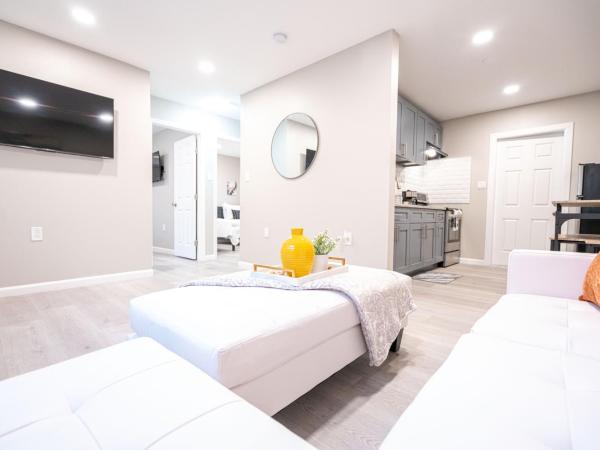 UNIVERSITY SERENITY SUITES : photo 8 de la chambre appartement - rez-de-chaussée