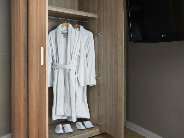 DoubleTree By Hilton London Excel : photo 8 de la chambre chambre lits jumeaux de luxe avec vue