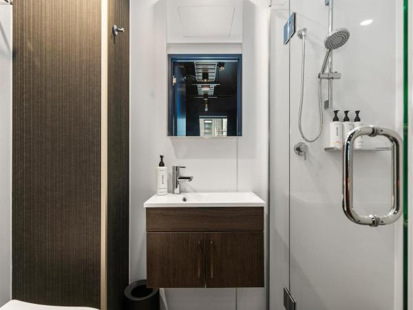 Abstract Hotel : photo 2 de la chambre one bedroom metro unit