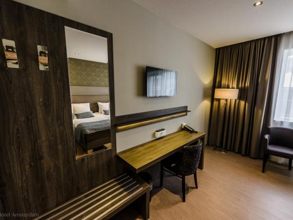 OZO Hotels Arena Amsterdam : photo 2 de la chambre chambre lits jumeaux supérieure