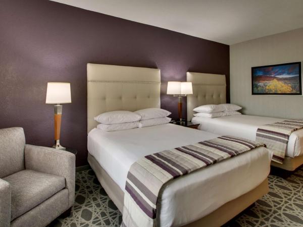 Drury Inn & Suites Albuquerque North : photo 3 de la chambre chambre deluxe avec 2 lits queen-size