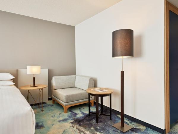 Hamburg Marriott Hotel : photo 2 de la chambre chambre deluxe avec 1 lit king-size