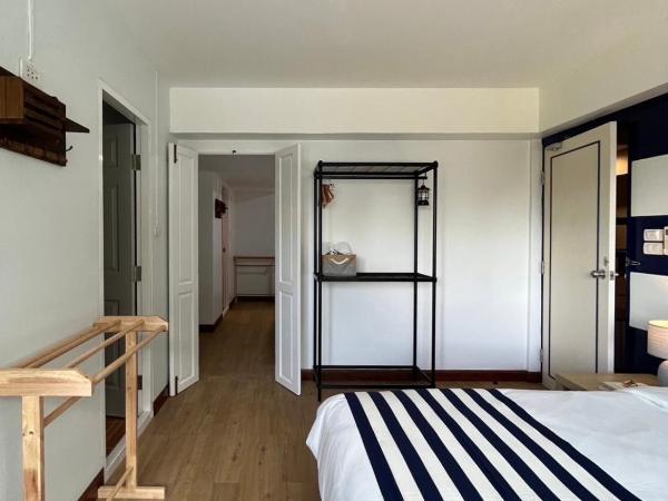 Nautical Home B&B Khaolak : photo 2 de la chambre chambre double familiale