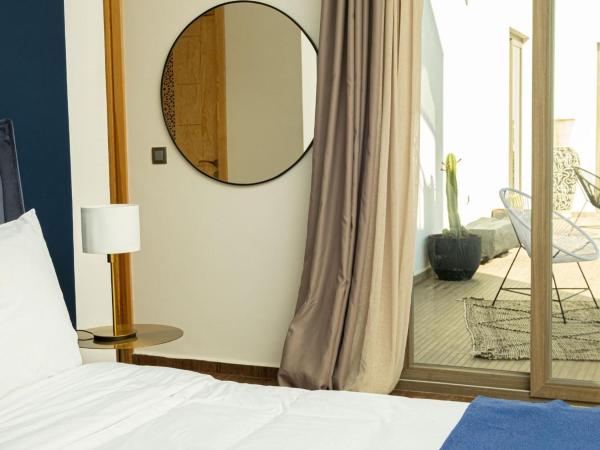 Cavanna Lodge : photo 3 de la chambre chambre double - vue sur piscine