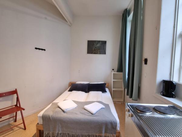 Fabryka : photo 4 de la chambre chambre double avec salle de bains privative