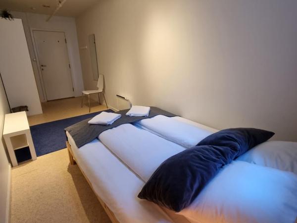 Fabryka : photo 8 de la chambre chambre double standard avec salle de bains commune