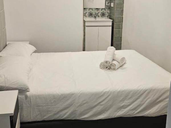 HOSTAL NERVION : photo 10 de la chambre chambre double