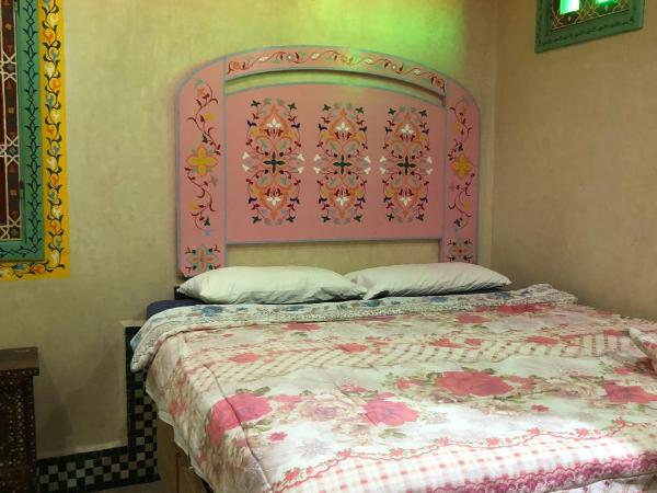 Riad Razoli Sidi Fateh : photo 2 de la chambre chambre double