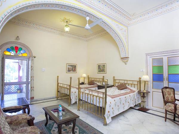 Alsisar Haveli - Heritage Hotel : photo 3 de la chambre chambre double ou lits jumeaux standard