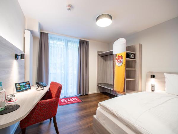 Eden Hotel Früh am Dom : photo 2 de la chambre chambre simple avec balcon