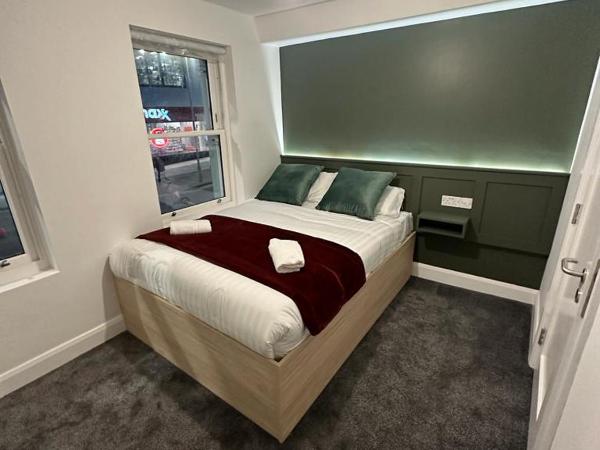 Mary Mullen's Rooms Eyre Square. : photo 2 de la chambre chambre double