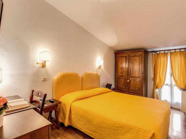 Hotel S.Giorgio & Olimpic : photo 7 de la chambre chambre double ou lits jumeaux classique avec balcon