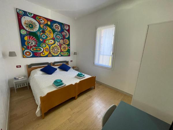 BELLARIA 17 B&B : photo 1 de la chambre grande chambre double ou lits jumeaux