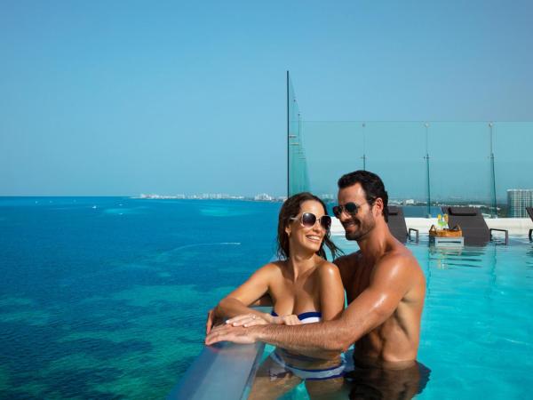 Dreams Vista Cancun Golf & Spa Resort : photo 6 de la chambre hébergement club préféré lit king-size - vue sur océan